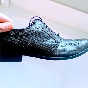 Robert Graham dress shoes